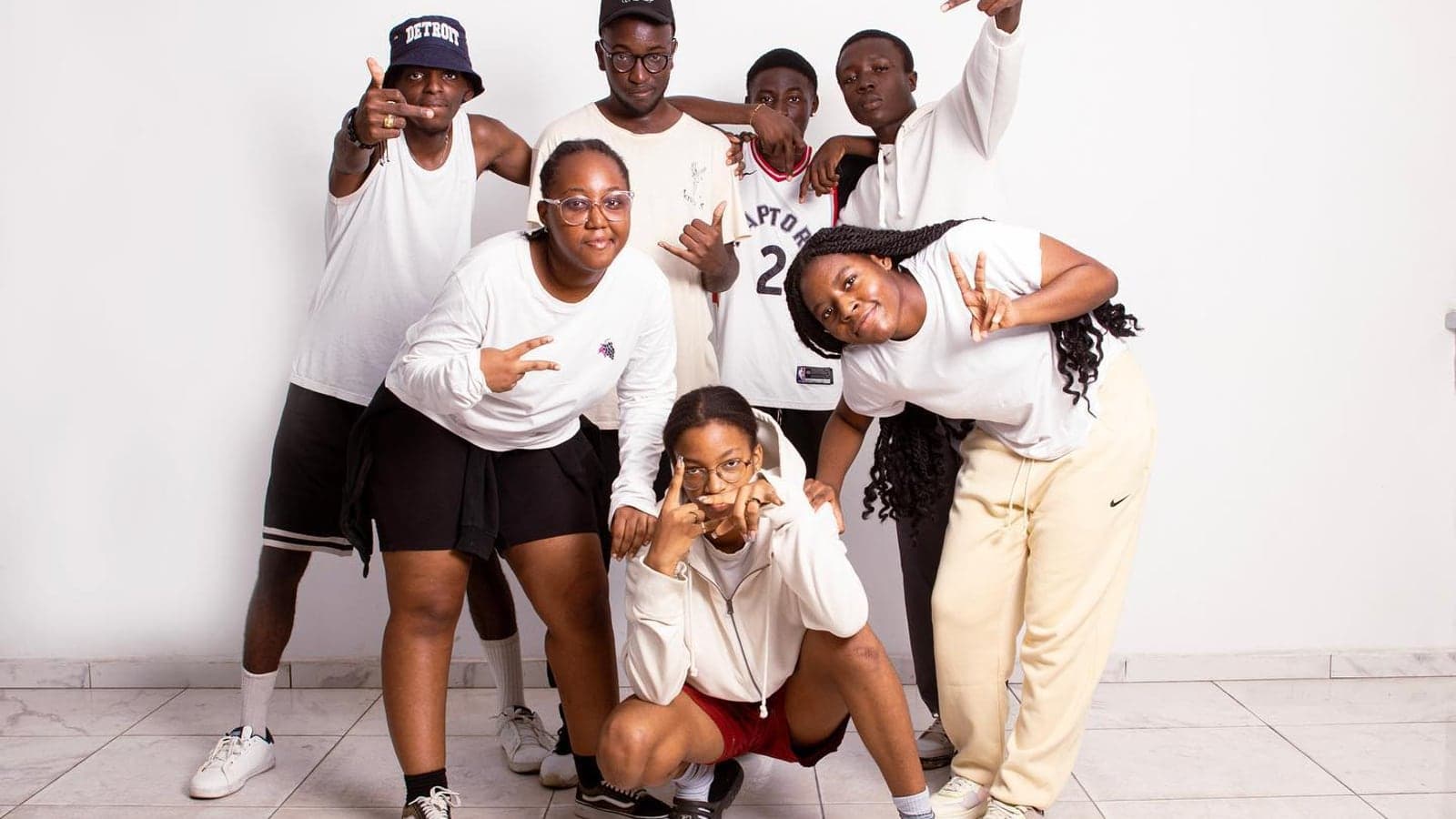 Un collectif de danseurs du Summer Show, en studio.